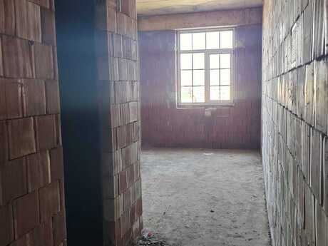 4 otaqlı yeni tikili - Sabunçu r. - 149 m²