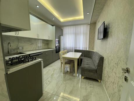 2 otaqlı yeni tikili - Nəsimi r. - 100 m²