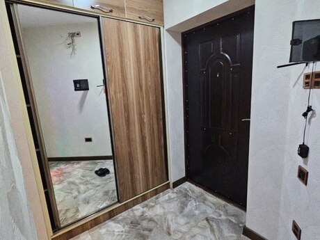 3 otaqlı yeni tikili - 8 Noyabr m. - 100 m²