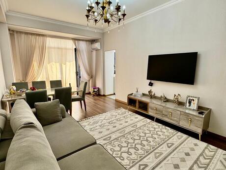 Elan №5956266 - Bakı, 9-cu mikrorayon q., 2 otaqlı, 58 m², 12/15 mərtəbə