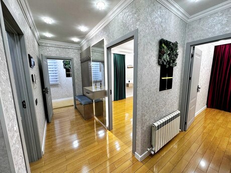 3 otaqlı köhnə tikili - Xalqlar Dostluğu m. - 65 m²