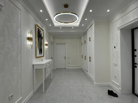 4 otaqlı yeni tikili - Elmlər Akademiyası m. - 170 m²