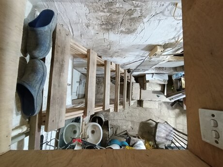 2 otaqlı köhnə tikili - 7-ci mikrorayon q. - 48.7 m²