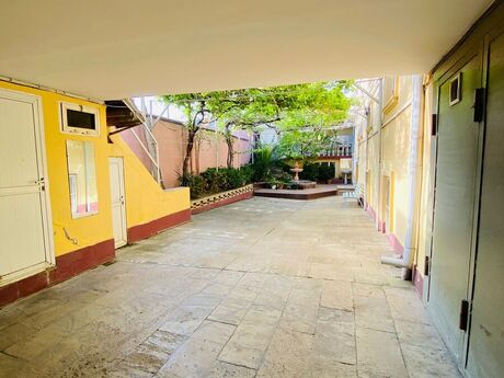10 otaqlı həyət evi, 300 m², Nəsimi: 540 000 ₼ 4