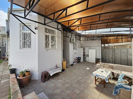 3 otaqlı həyət evi/bağ evi - Xırdalan - 80 m²