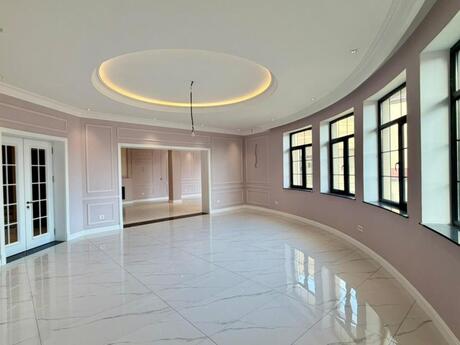 6 otaqlı həyət evi/bağ evi - Nizami r. - 369 m²