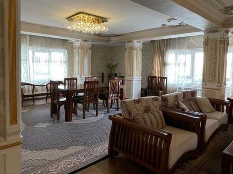 Elan №5956602 - Bakı, Nərimanov r., 5 otaqlı, 250 m², 9/9 mərtəbə