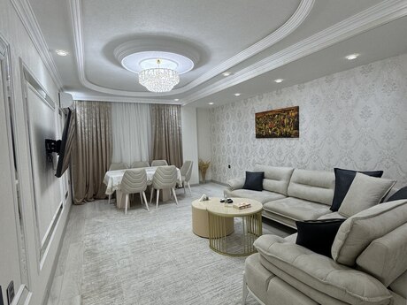 Satılır 3 otaqlı yeni tikili 131 m², Xırdalan