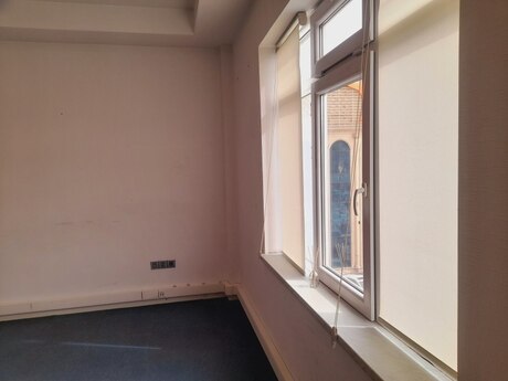 1 otaqlı ofis - Nəriman Nərimanov m. - 35 m²