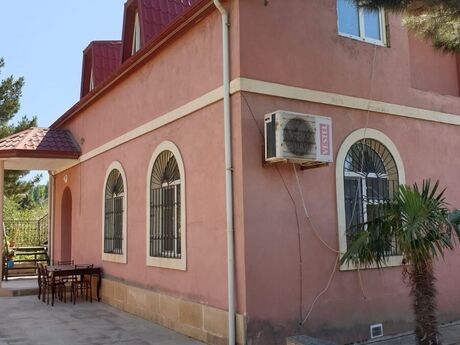 4 otaqlı həyət evi/bağ evi - Novxanı q. - 155 m²
