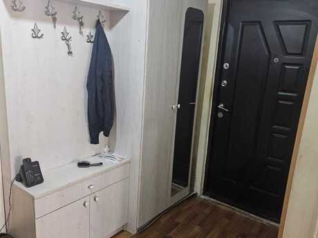 3 otaqlı köhnə tikili - Xalqlar Dostluğu m. - 75 m²