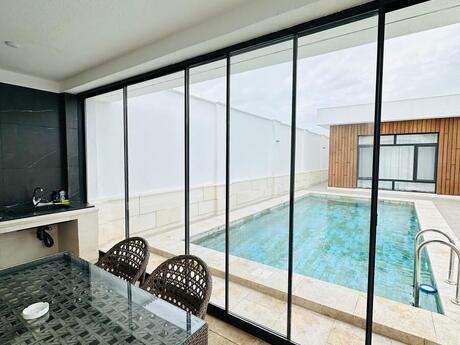 4 otaqlı həyət evi/bağ evi - Buzovna q. - 300 m²