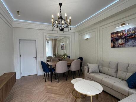 3-room apartment, 85 m², 28 May: 380 000 ₼ 4