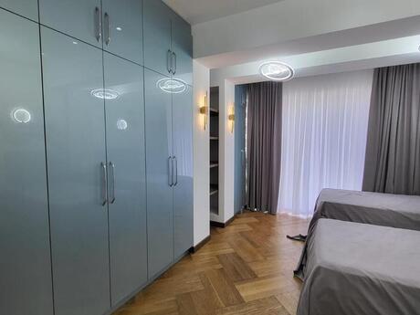 3 otaqlı yeni tikili - Şah İsmayıl Xətai m. - 100 m²
