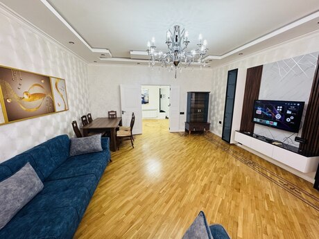 3 otaqlı yeni tikili - Şah İsmayıl Xətai m. - 150 m²