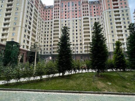 2 otaqlı mənzil, 68 m², Renessans Palace: 335 000 ₼ 2