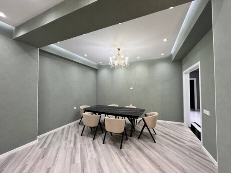 3 otaqlı yeni tikili - 28 May m. - 150 m²