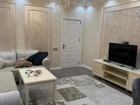2-room apartment for rent, 69 m², Nəriman Nərimanov: 900 ₼/mo 2