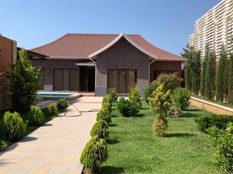 4 otaqlı həyət evi/bağ evi - Mərdəkan q. - 290 m²