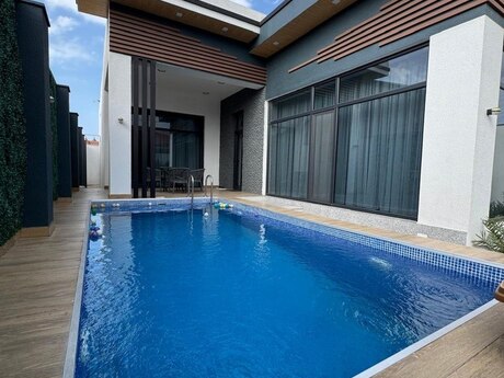 4 otaqlı həyət evi/bağ evi - Mərdəkan q. - 240 m²