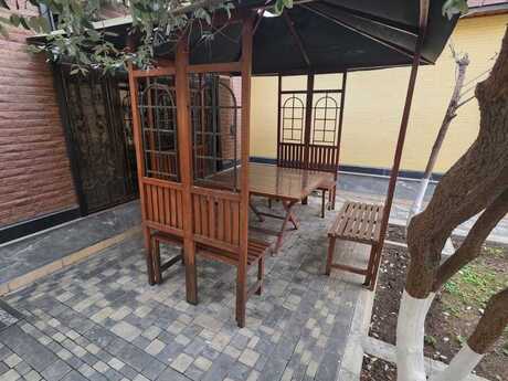 Gənclikdə 6 otaqlı həyət evi kirayə verilir, 300 m², 6 000 AZN/ay, şəkil 5 / 12