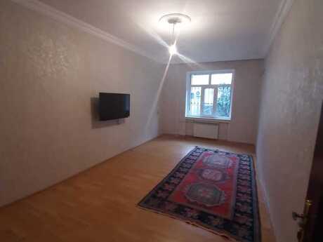 4 otaqlı köhnə tikili - Əhmədli m. - 100 m²