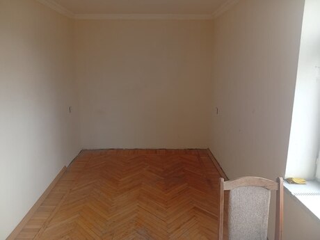 2 otaqlı köhnə tikili - Nəriman Nərimanov m. - 50 m²
