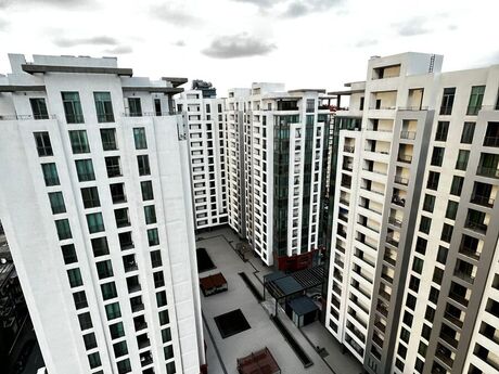 Elan №5957689 - Bakı, Elmlər Akademiyası m., 5 otaqlı, 280 m², 14/14 mərtəbə