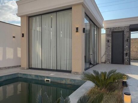 5 otaqlı həyət evi/bağ evi - Mərdəkan q. - 200 m²