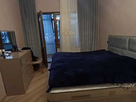 3 otaqlı köhnə tikili - Azadlıq Prospekti m. - 85 m²