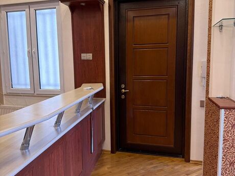 3 otaqlı köhnə tikili - Sahil m. - 117 m²