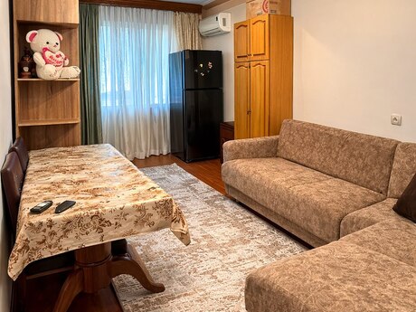 2 otaqlı köhnə tikili - Həzi Aslanov m. - 60 m²