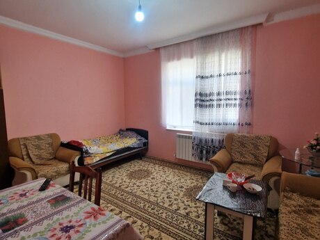 3 otaqlı həyət evi/bağ evi - Zabrat q. - 80 m²