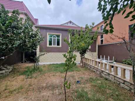 4 otaqlı həyət evi/bağ evi - Zabrat q. - 123 m²