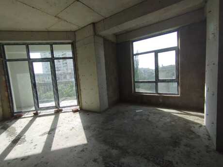 4 otaqlı yeni tikili - Nəriman Nərimanov m. - 196 m²