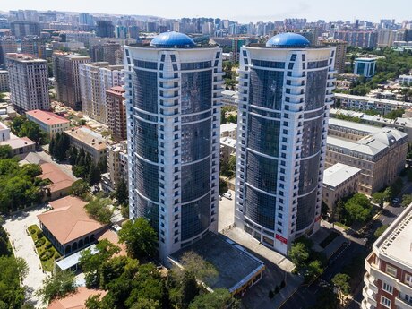 4 otaqlı mənzil, 186 m², 28 May: 700 000 ₼ 4