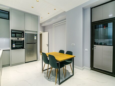 3 otaqlı yeni tikili - Nəsimi r. - 150 m²