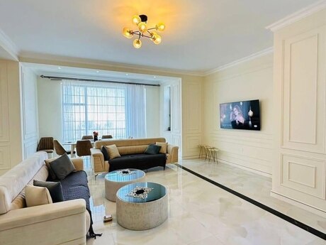 5 otaqlı həyət evi/bağ evi - Nardaran q. - 300 m²
