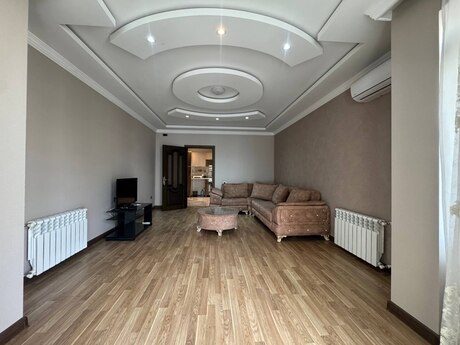 3 otaqlı yeni tikili - 8 Noyabr m. - 100 m²