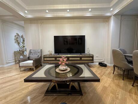 3 otaqlı yeni tikili - Nəriman Nərimanov m. - 145 m²