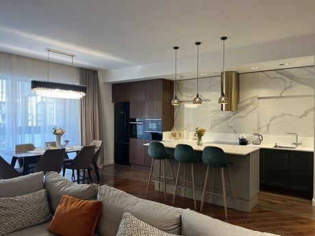 4 otaqlı yeni tikili - Nizami m. - 205 m²