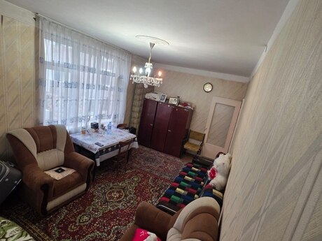 2 otaqlı köhnə tikili - Həzi Aslanov m. - 45 m²