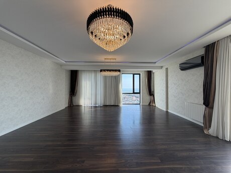 3 otaqlı yeni tikili - Əhmədli q. - 148 m²