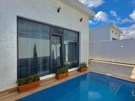 4 otaqlı həyət evi/bağ evi - Mərdəkan q. - 120 m²