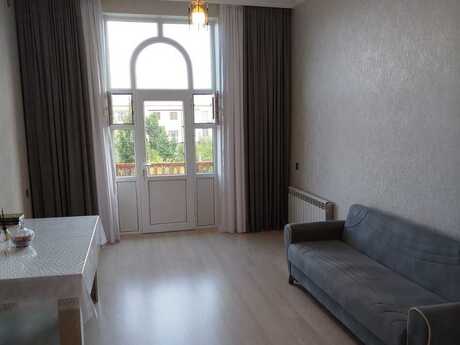 Satlr 2 otaql khn tikili 70 m, Sumqayt