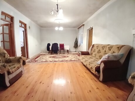4 otaqlı həyət evi/bağ evi - Yeni Ramana q. - 100 m²