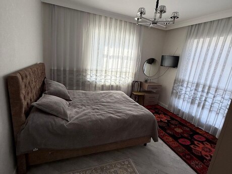 Satlr 6 otaql hyt evi/ba evi 220 m, Lkbatan q.