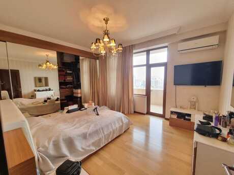 4 otaqlı yeni tikili - Nəsimi r. - 205 m²