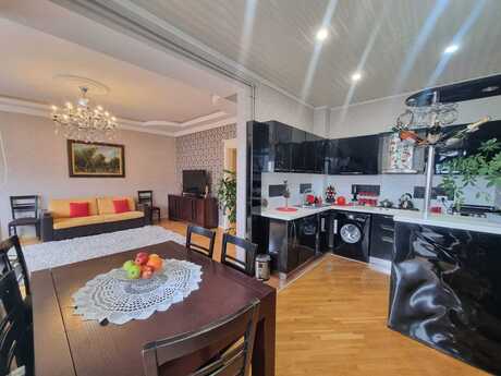 4 otaqlı yeni tikili - Binəqədi r. - 170 m²