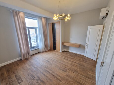 4 otaqlı mənzil, 150 m², Gənclik: 560 000 ₼ 5